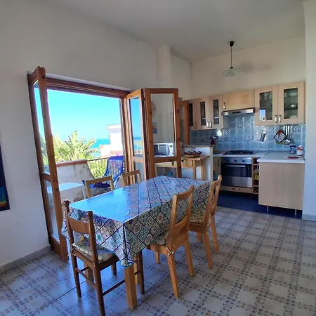 Casa Sul Mare Vicino Diamante Holiday home *